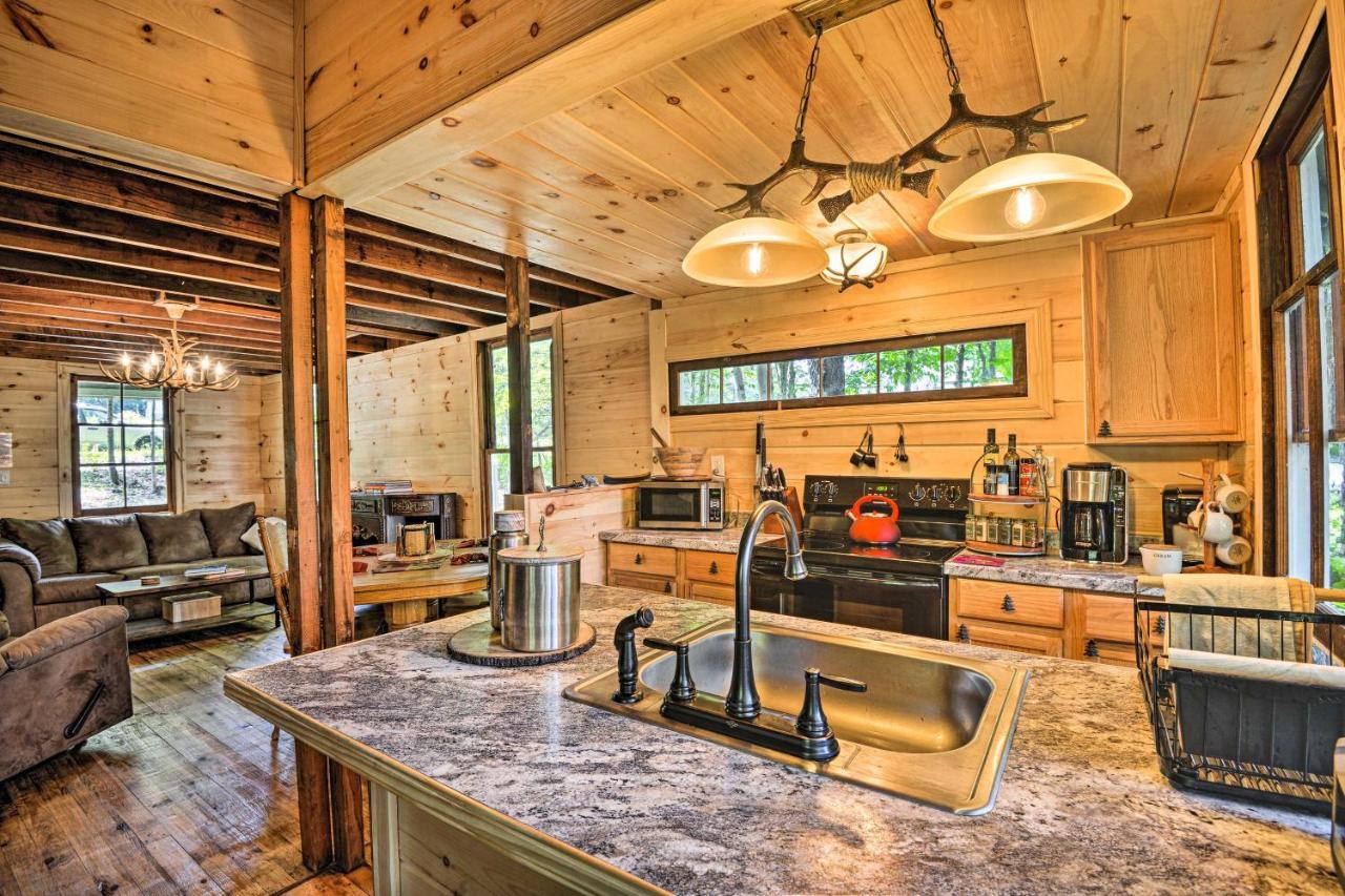 Adirondacks Cabin With Fire Pit On Otter Lake! Forestport Exterior foto